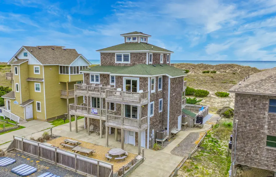 Hatteras Escape