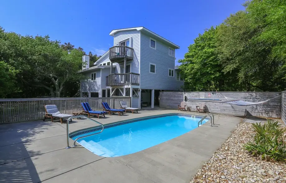 BEACH RETREAT