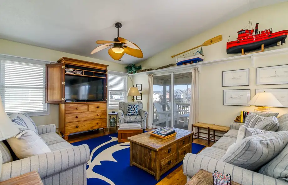 Got Beach? 381-B