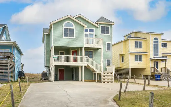 5458 - Pier 1 Retreat