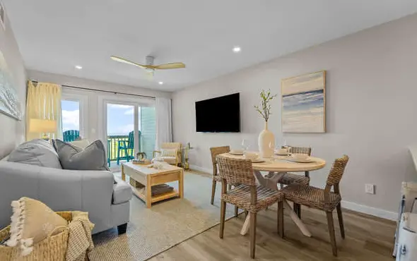 5619 - Pura Vida (formerly Beachy Keen)