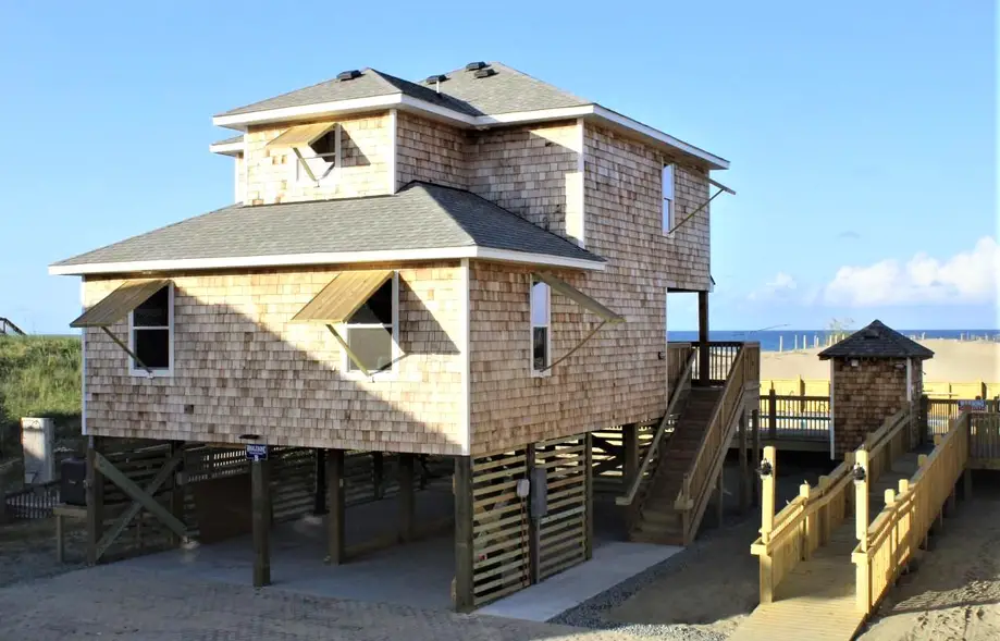 WBB Whalebone Oceanfront 3 Bedroom Cotta...