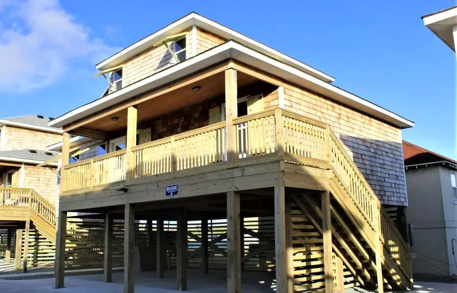 WBE Whalebone Oceanside 4 Bedroom Cottag...
