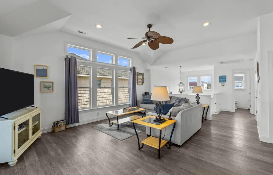 rental image 7