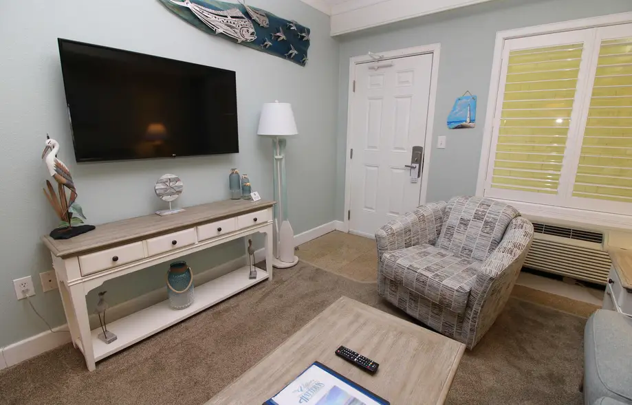 VH120 Just Enough at Villas of Hatteras ...