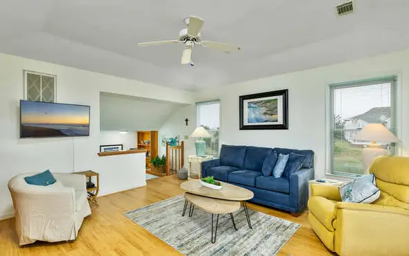 rental image 7