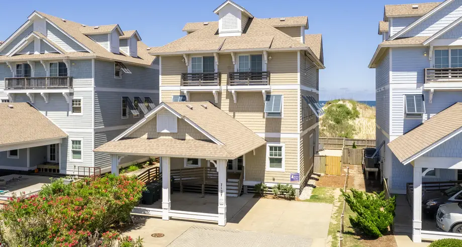 K8034 Ocean Pearl 8 Bedroom Oceanfront H...