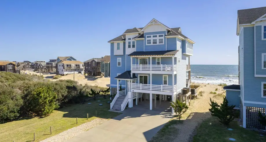 K6401 Hatteras Retreat Oceanfront 7 Bedr...