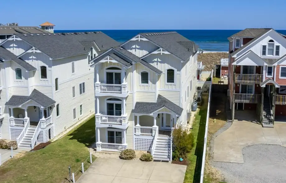 K7023 Imperial Palace 12 Bedroom Oceanfr...