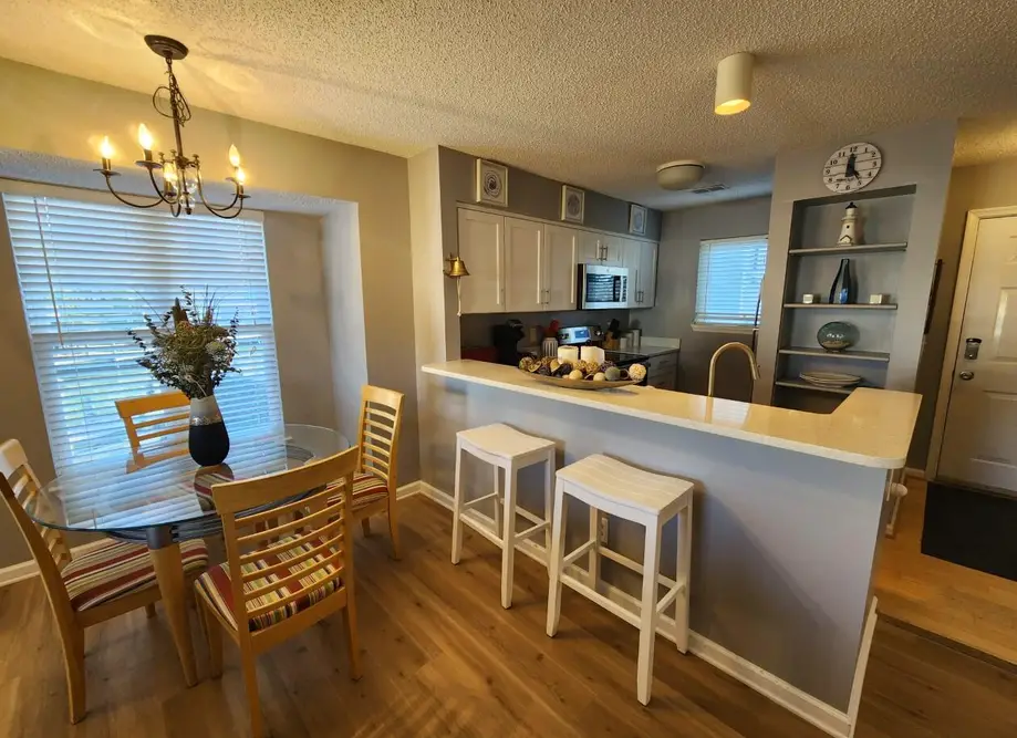 rental image 7