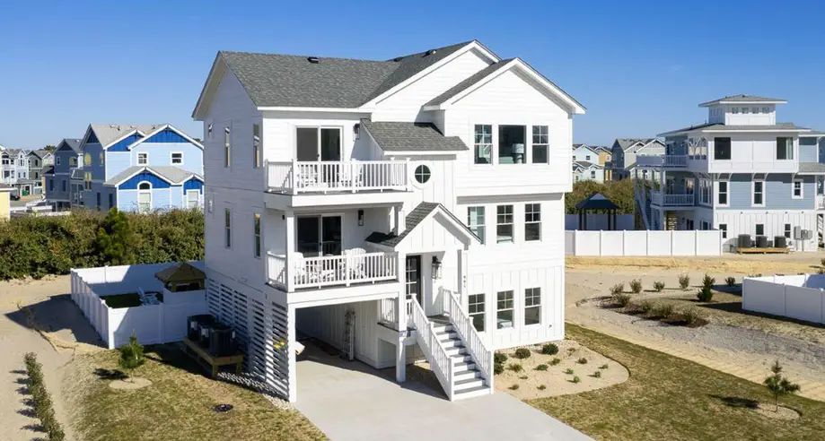 K4005 Sea Salt & Sand 6 Bedroom Home at ...
