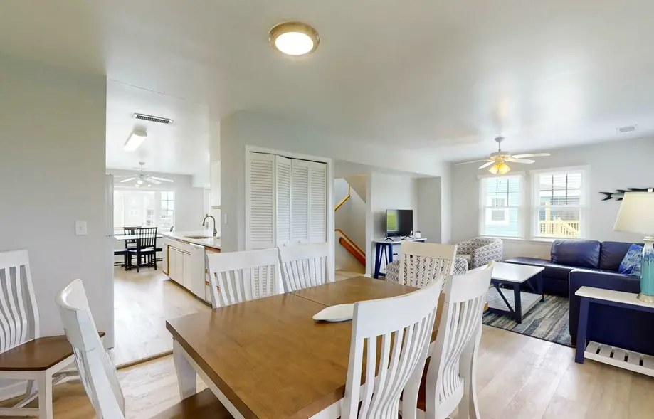 rental image 7