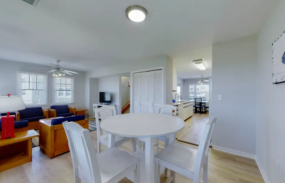 rental image 7