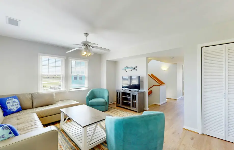 rental image 4