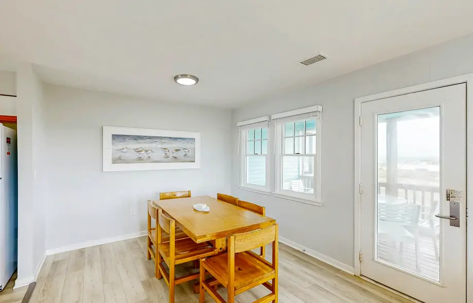 rental image 4