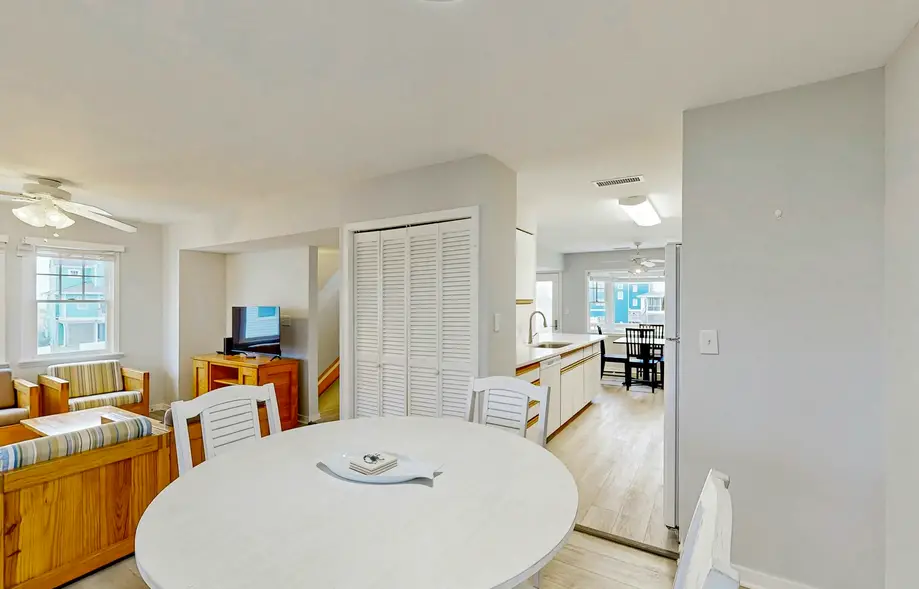 rental image 7