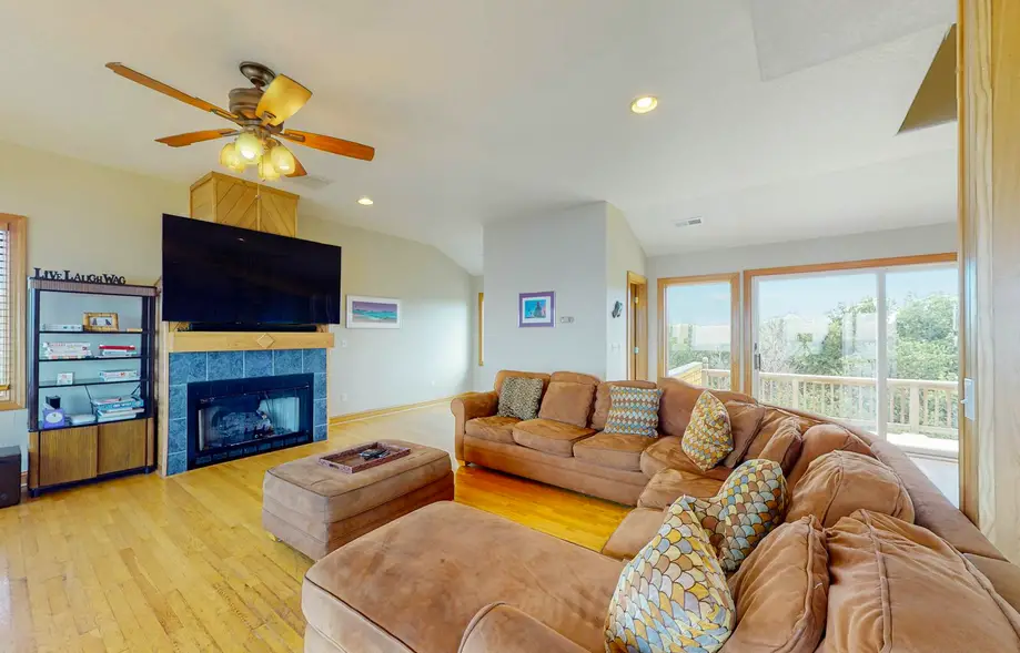 180 Degree View  #30-F