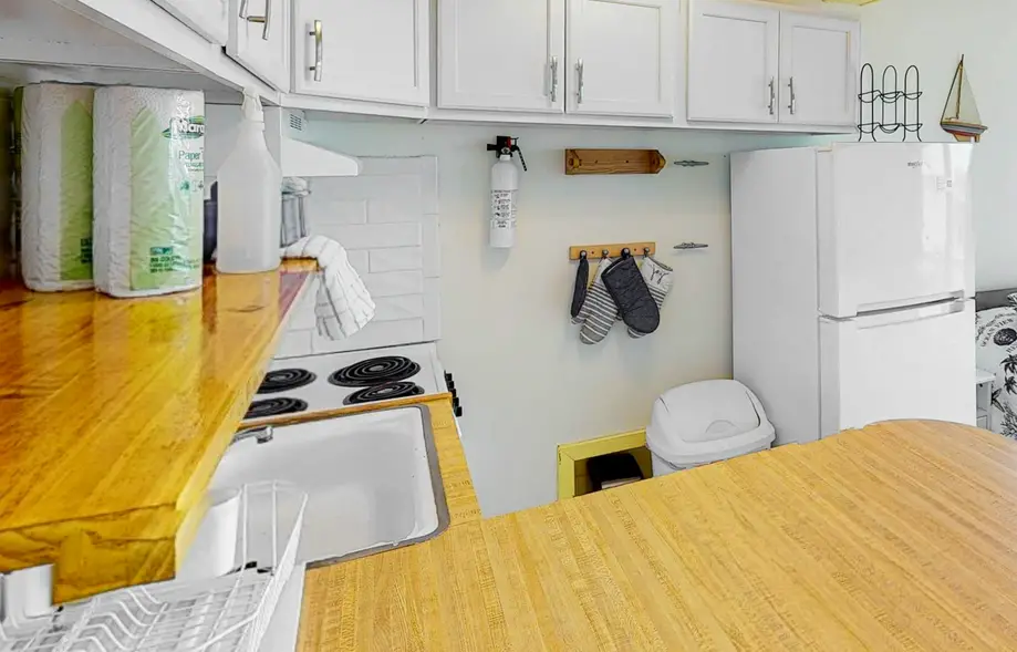 rental image 6
