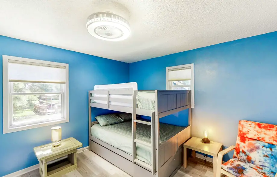rental image 4