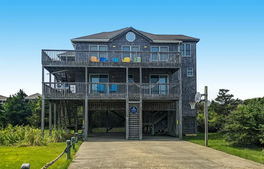Hatteras-S-Cape  #53-1