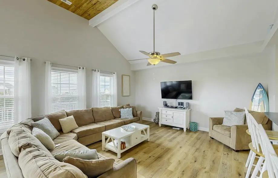 rental image 2