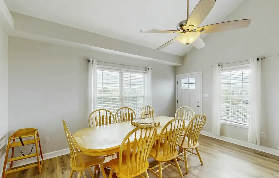 rental image 6