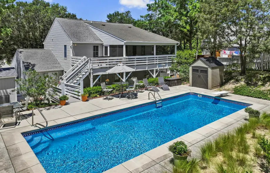 Calypso's Cove NH124