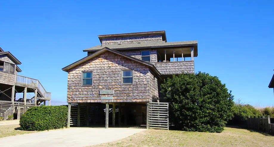 Pelican Dunes