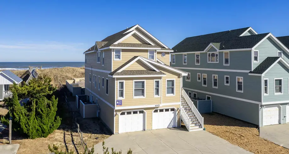 K7103 Sandbox 8 Bedroom Home in Kitty Ha...