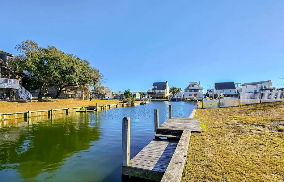 Dockside Landing