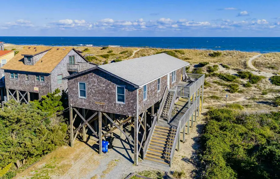 Hatteras Solrise 386