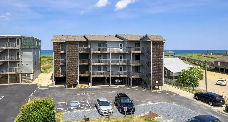 HD-204 High Dunes 2 Bedroom Condo 204