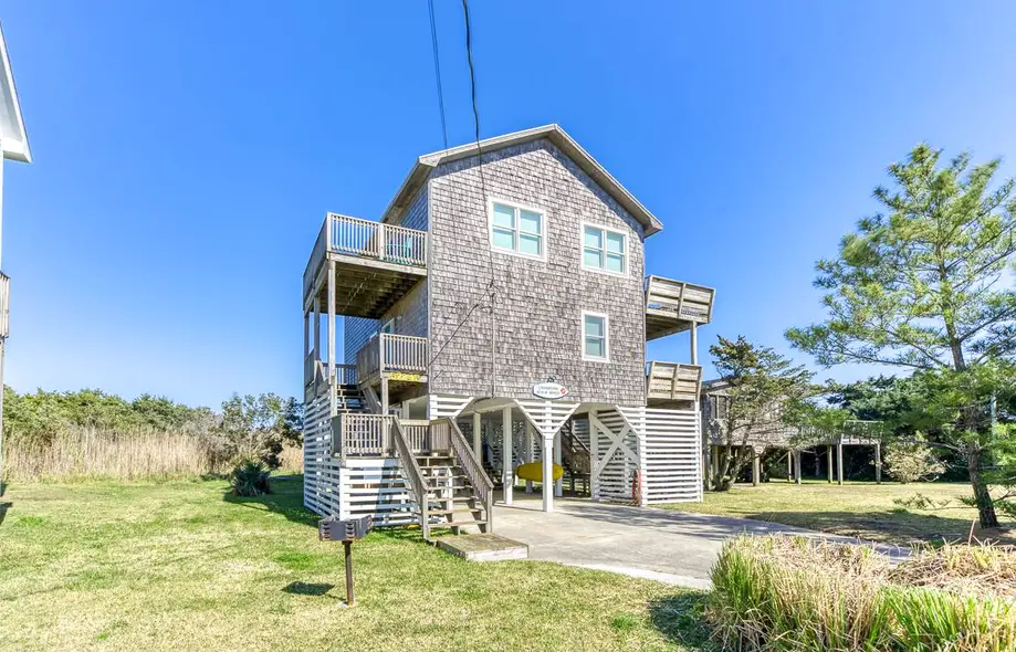 Longboard Beach House H-36