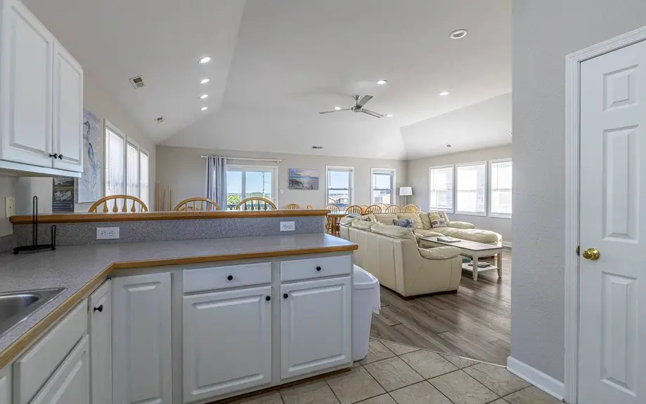 rental image 8