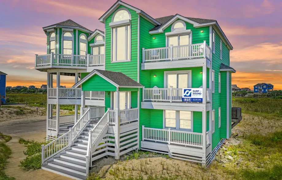 Emerald Point
