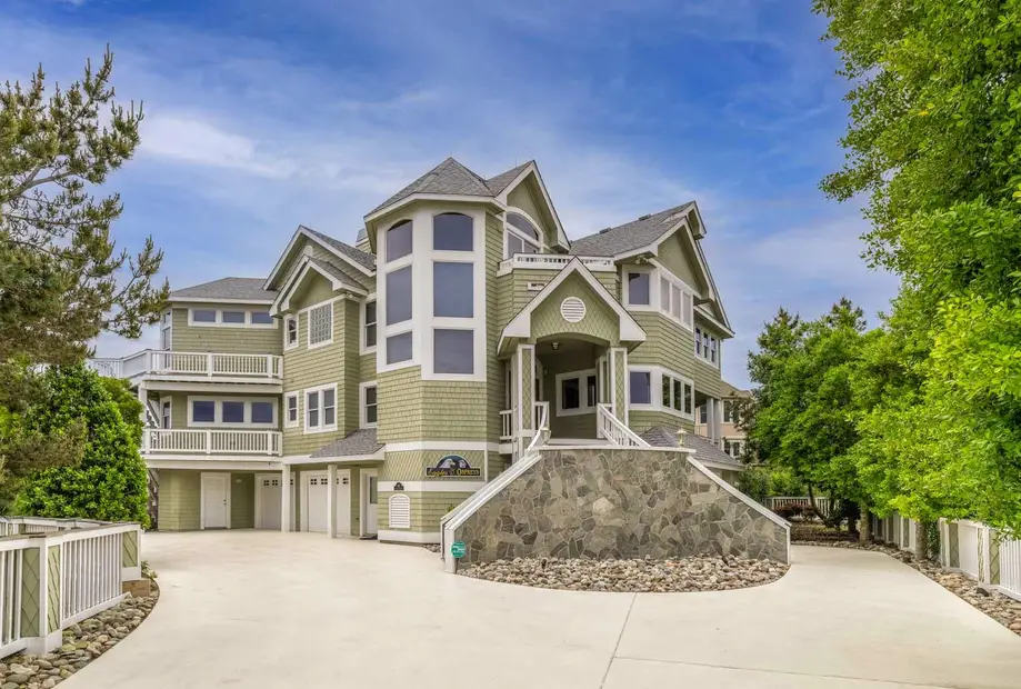 K9103 Eagles & Ospreys 6 bedroom at Curr...