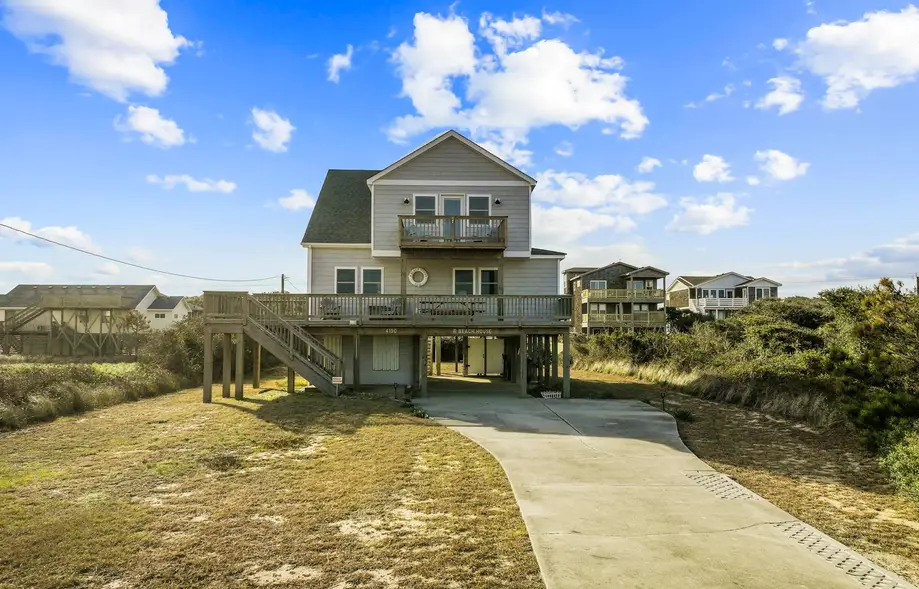 R Beach House