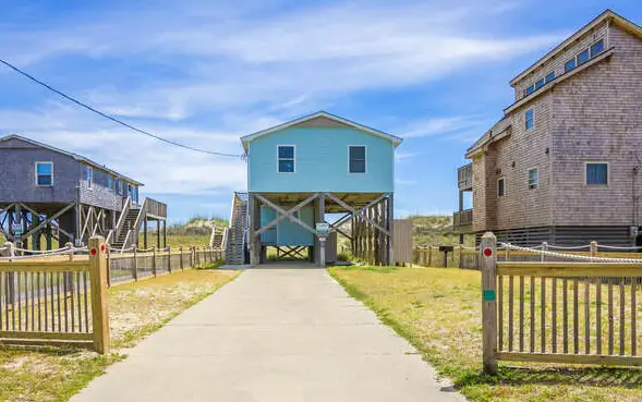 7916 - Hatteras Vista