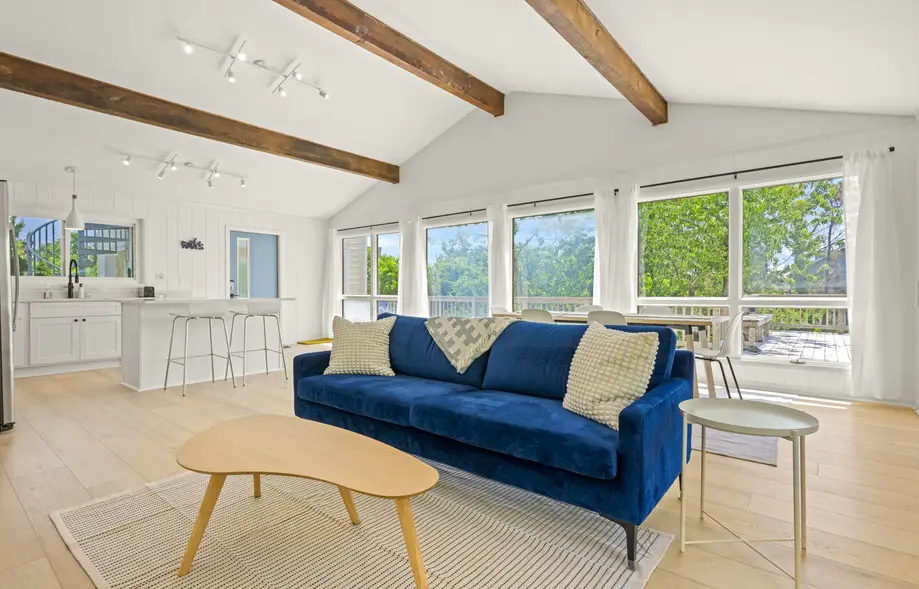 rental image 4