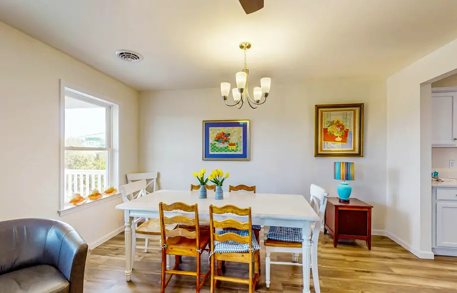 rental image 7