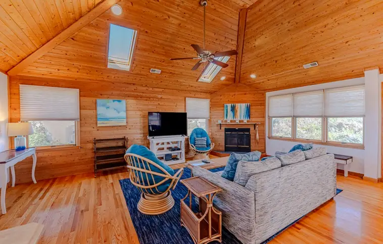 rental image 3