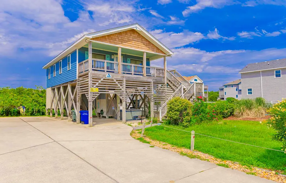 152 | Carolina Blue Moon Cottage