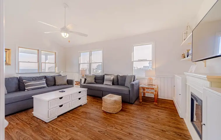rental image 7