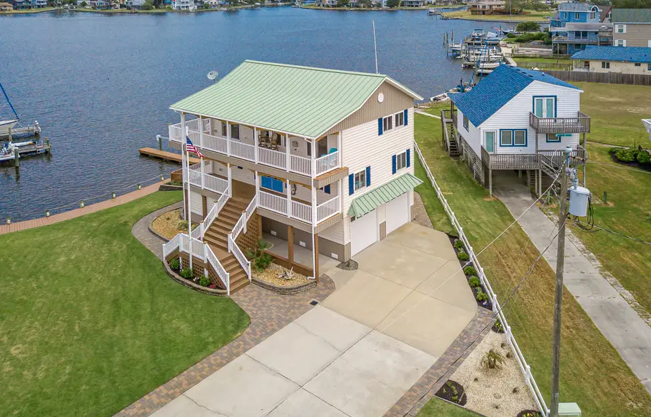 391 | Harbour Point