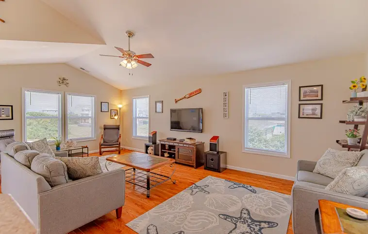 rental image 5