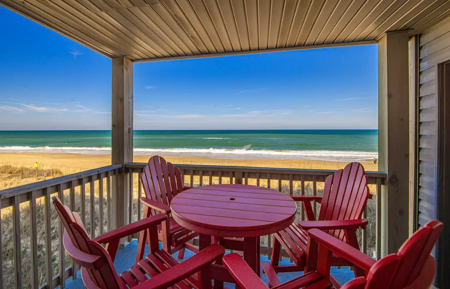 AV2-2B | Admirals View II Condo Unit 2B