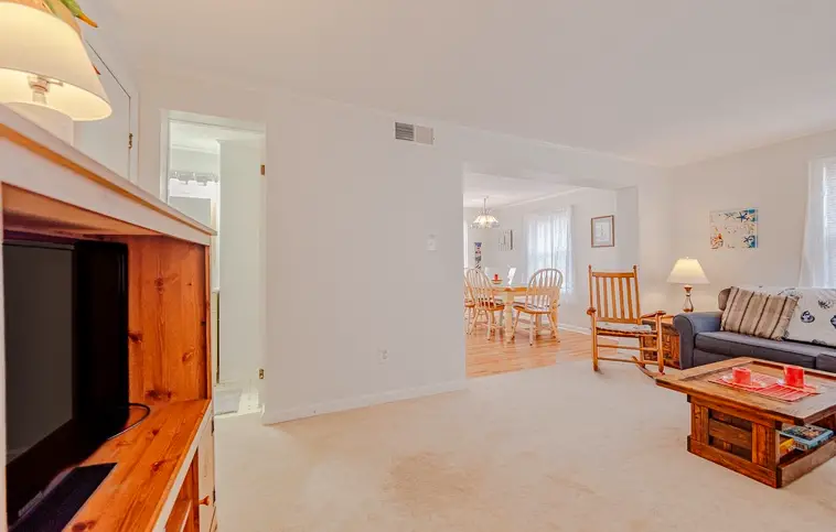 rental image 7