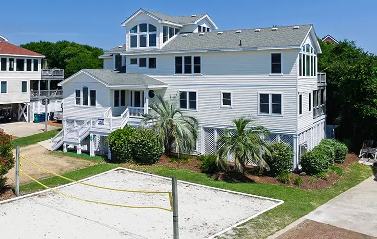 SANDY CHATEAU