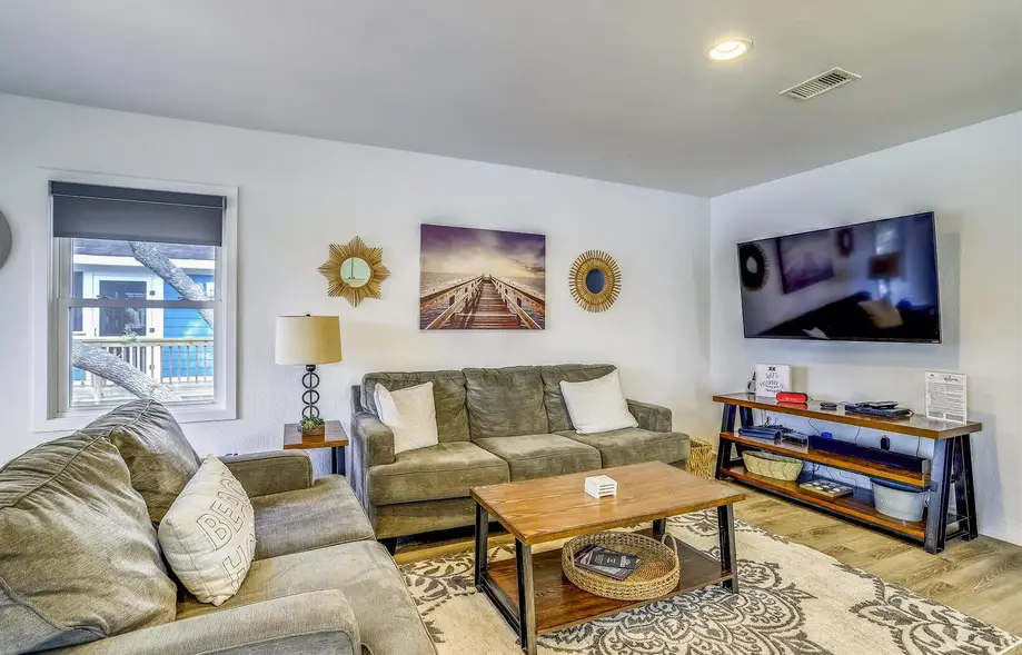 rental image 4