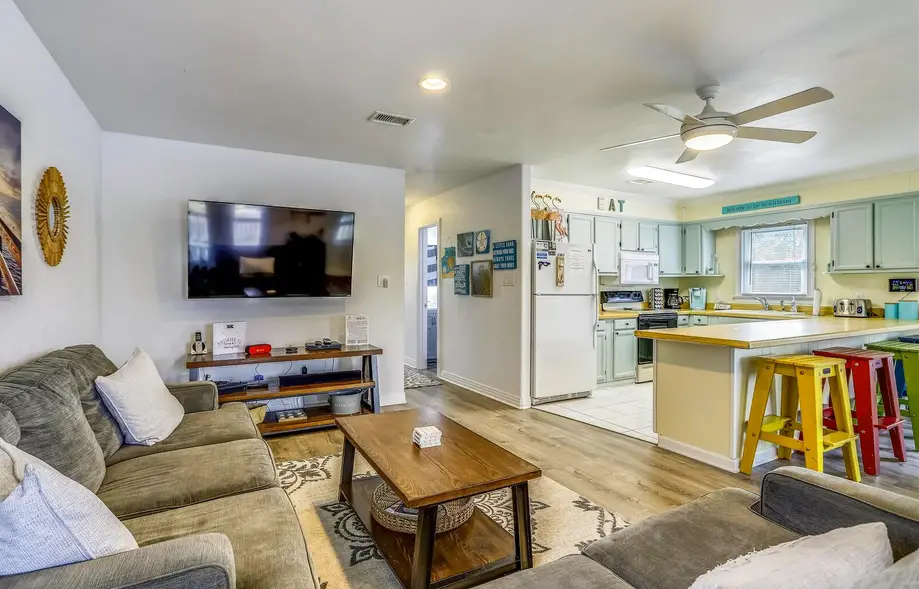 rental image 6